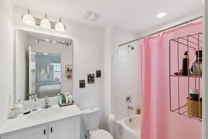 Image No.39-5 Bed House for sale