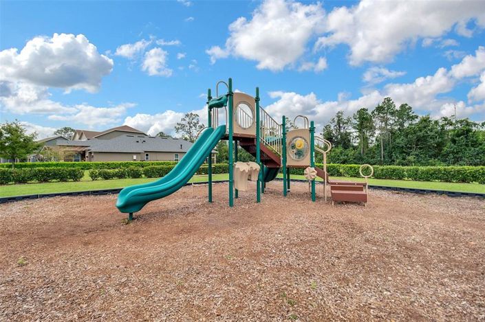 Image No.57-5 Bed House for sale