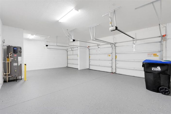 Image No.18-5 Bed House for sale