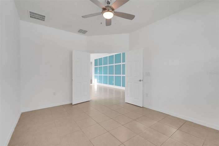 Image No.19-5 Bed House for sale