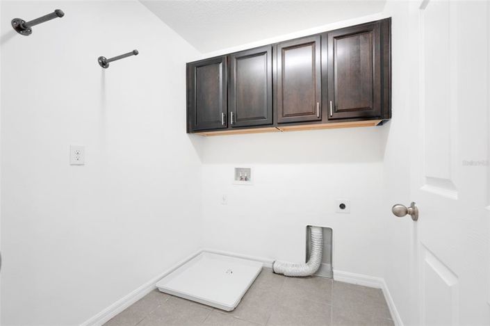 Image No.39-5 Bed House for sale