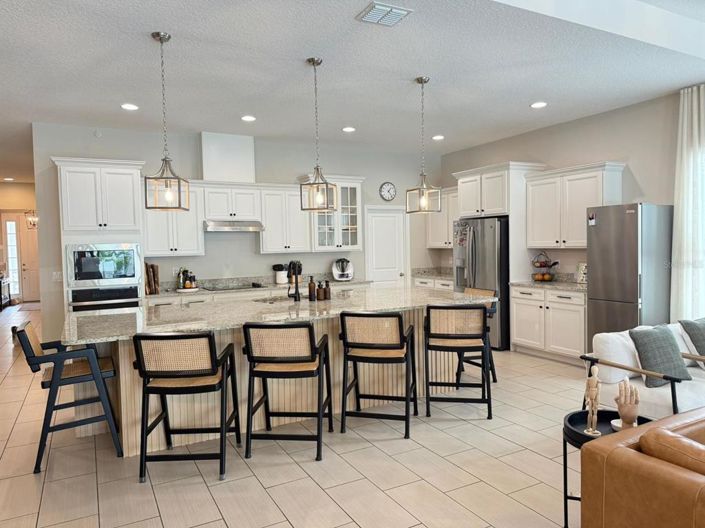 Image No.10-4 Bed House for sale