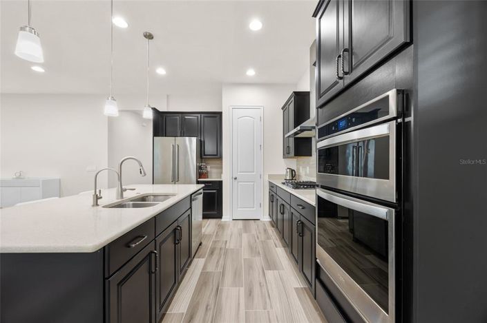 Image No.13-3 Bed House for sale