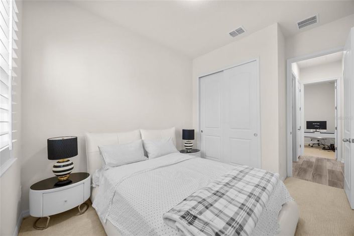 Image No.21-3 Bed House for sale