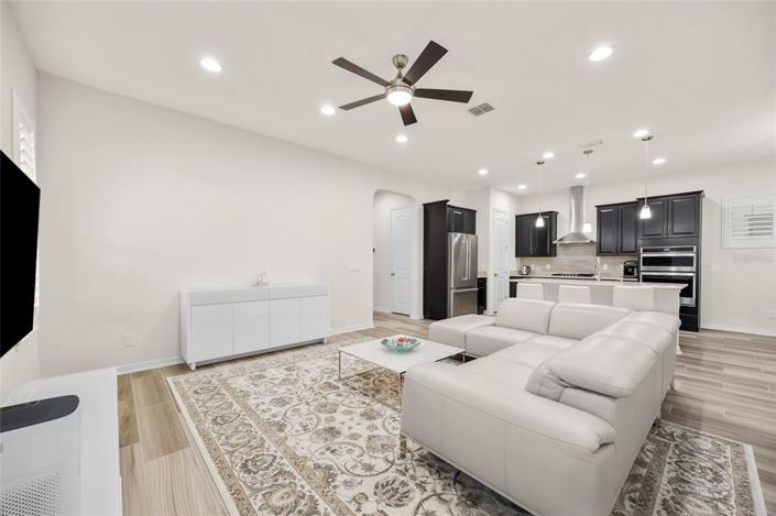 Image No.7-3 Bed House for sale