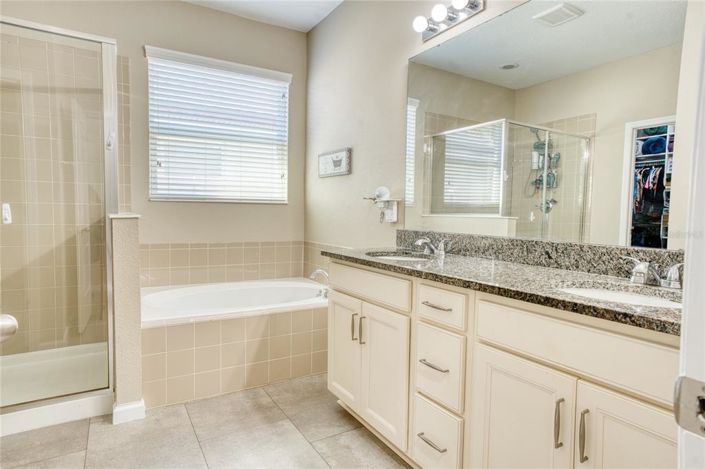 Image No.32-3 Bed House for sale