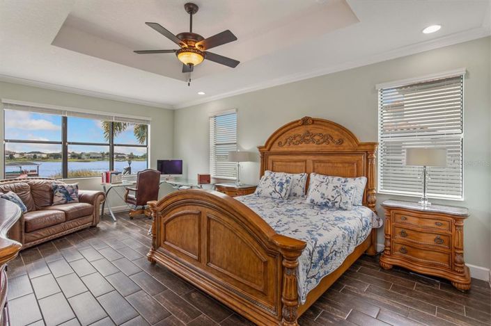 Image No.23-5 Bed House for sale