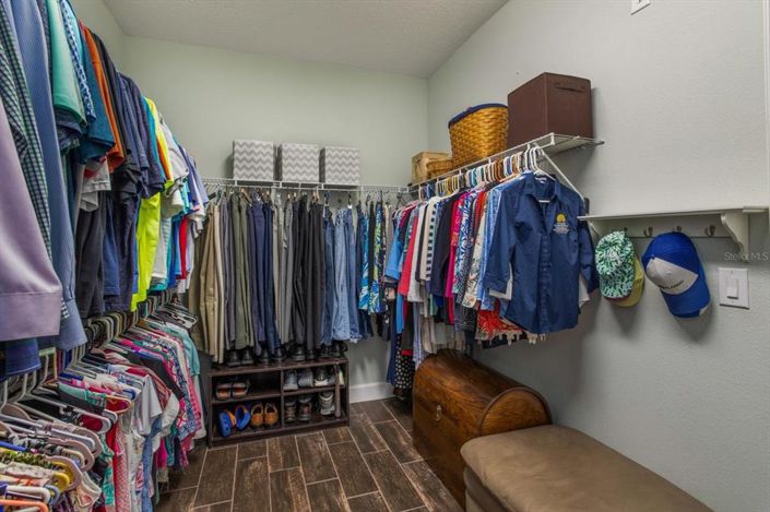 Image No.26-5 Bed House for sale