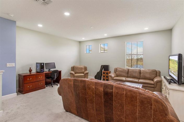 Image No.32-5 Bed House for sale