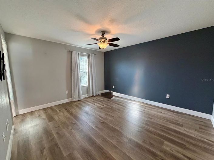 Image No.24-3 Bed Townhouse for sale