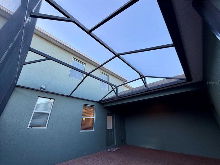 Image No.27-3 Bed Townhouse for sale