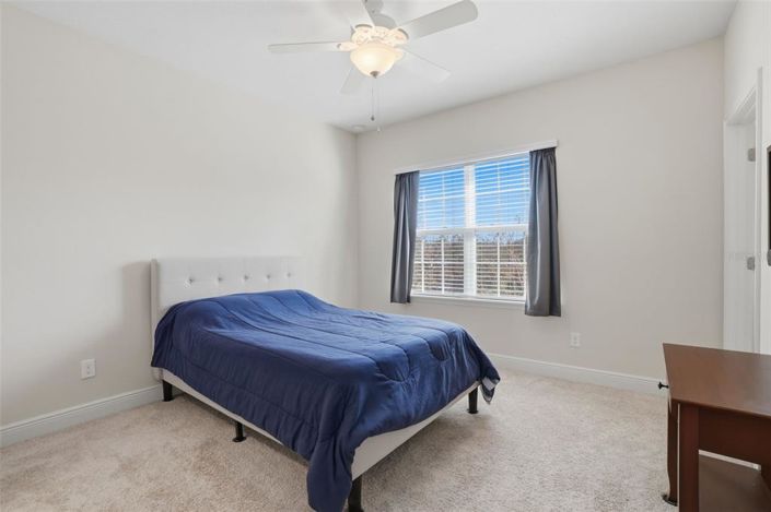 Image No.17-3 Bed Townhouse for sale