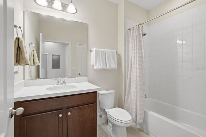 Image No.24-3 Bed Townhouse for sale