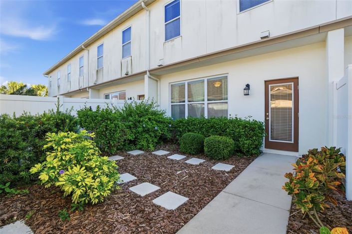 Image No.28-3 Bed Townhouse for sale