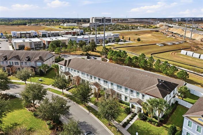 Image No.35-3 Bed Townhouse for sale