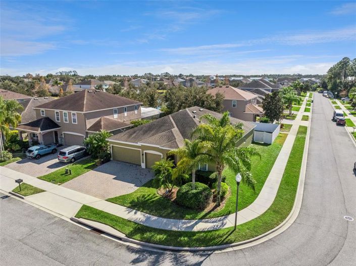 Image No.26-4 Bed House for sale