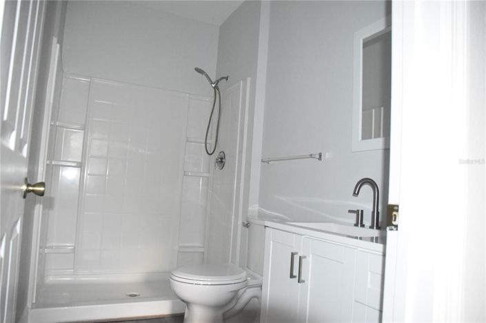 Image No.22-3 Bed Apartment for sale