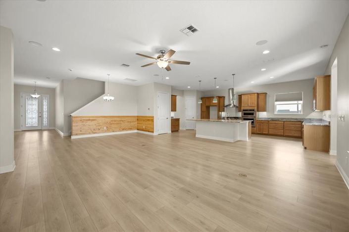 Image No.2-5 Bed House for sale