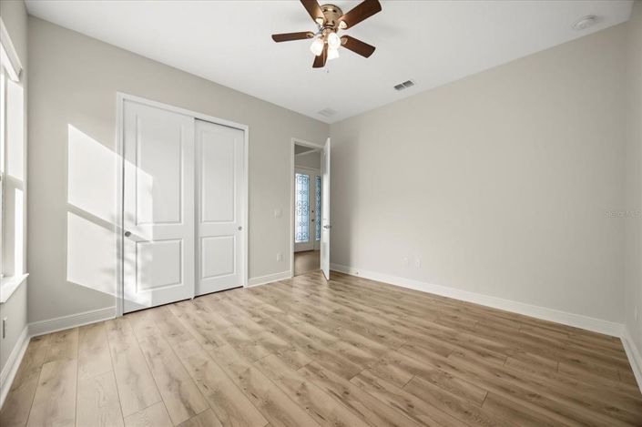 Image No.28-5 Bed House for sale