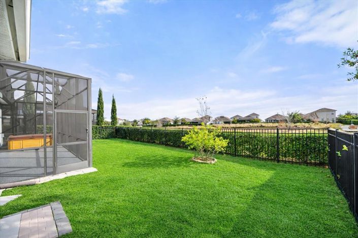 Image No.38-5 Bed House for sale