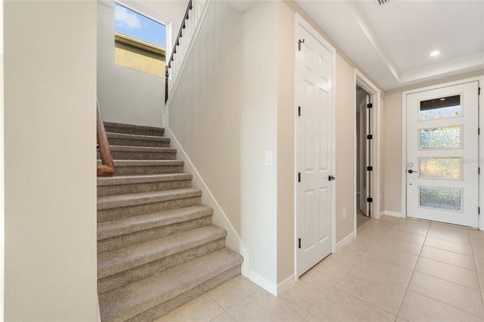 Image No.20-5 Bed House for sale