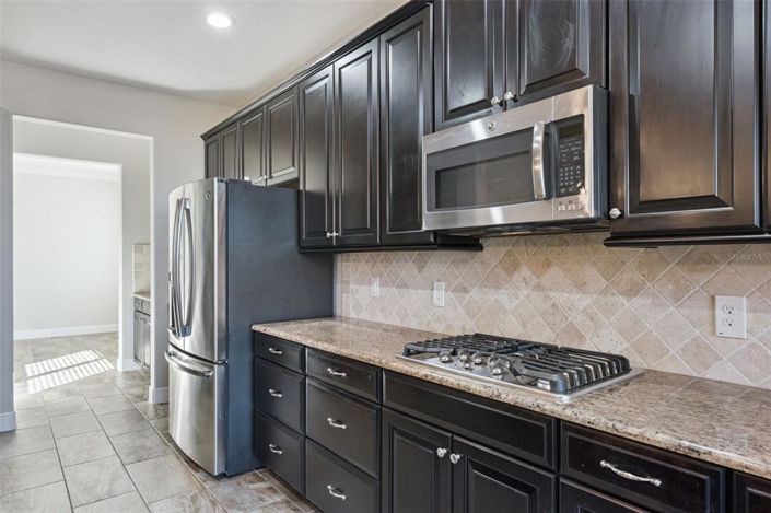 Image No.24-5 Bed House for sale