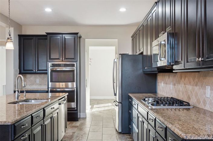 Image No.25-5 Bed House for sale