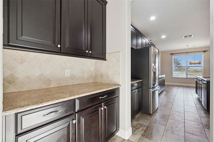 Image No.26-5 Bed House for sale