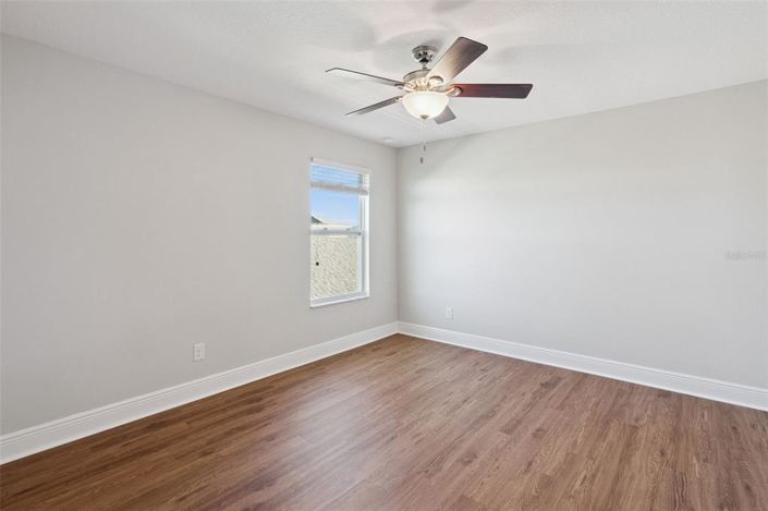 Image No.33-5 Bed House for sale