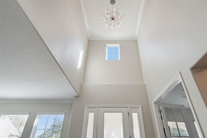 Image No.40-5 Bed House for sale