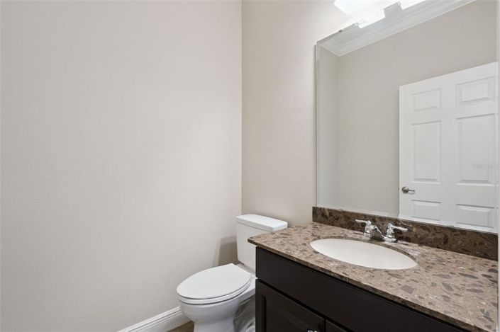 Image No.41-6 Bed House for sale