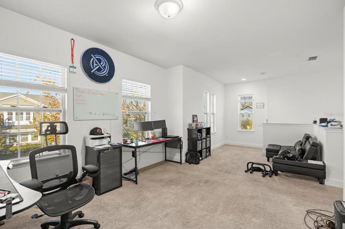 Image No.22-4 Bed House for sale