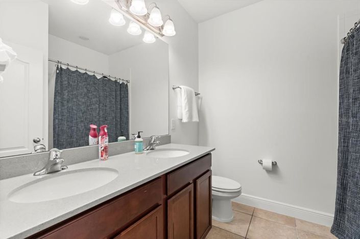 Image No.25-4 Bed House for sale