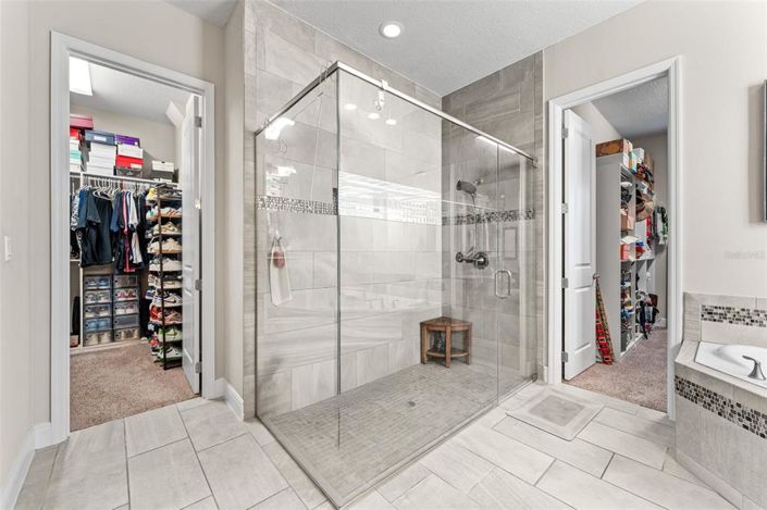 Image No.16-7 Bed House for sale