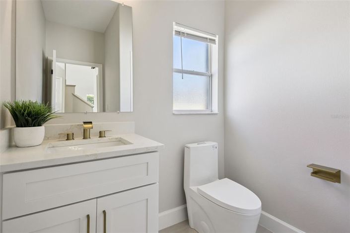 Image No.21-4 Bed House for sale