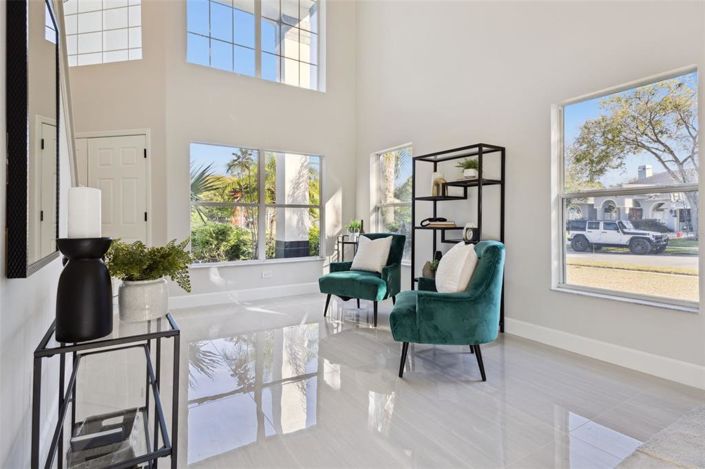 Image No.6-4 Bed House for sale