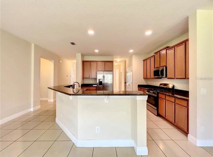 Image No.5-Maison de 4 chambres à vendre à Saint John