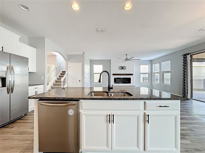 Image No.19-3 Bed House for sale