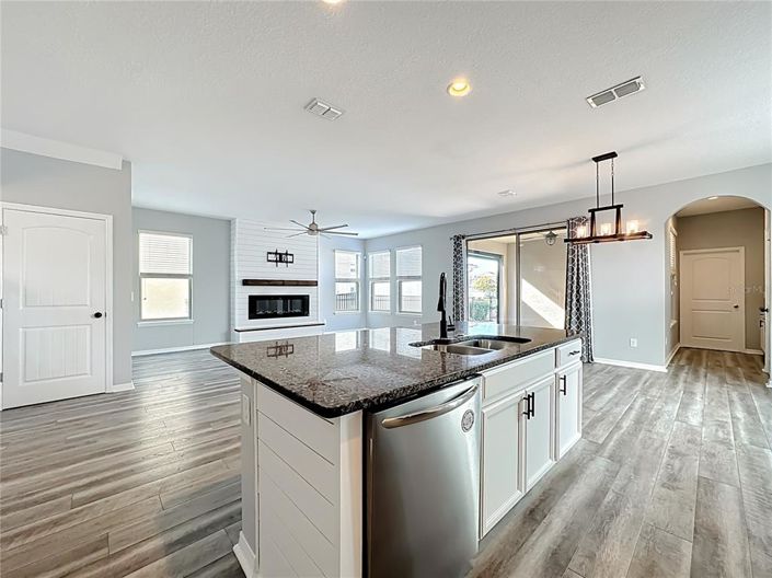 Image No.20-3 Bed House for sale