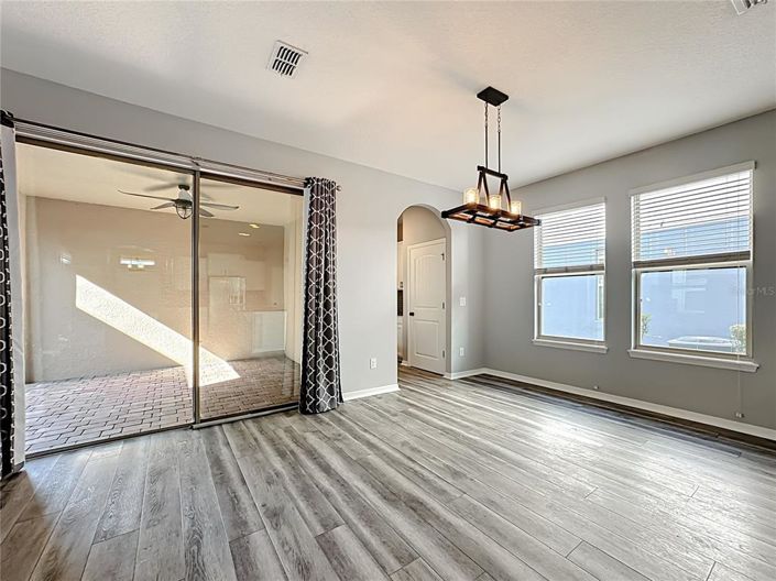 Image No.22-3 Bed House for sale