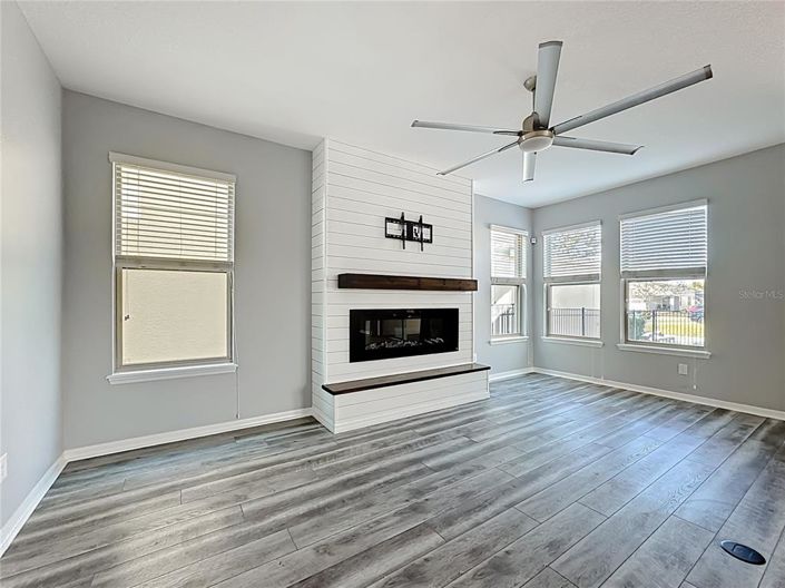 Image No.8-3 Bed House for sale