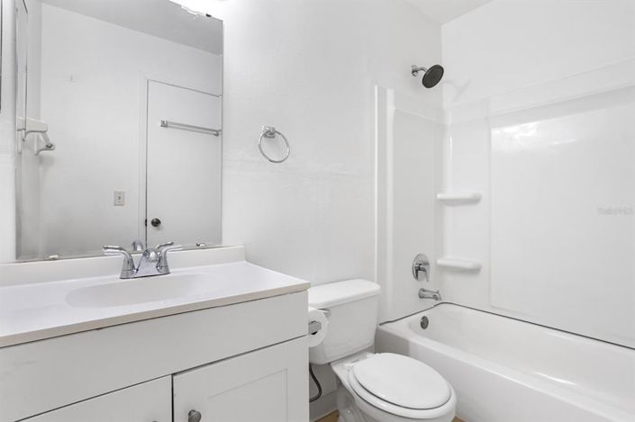 Image No.9-Maison de ville de 3 chambres à vendre à Saint John