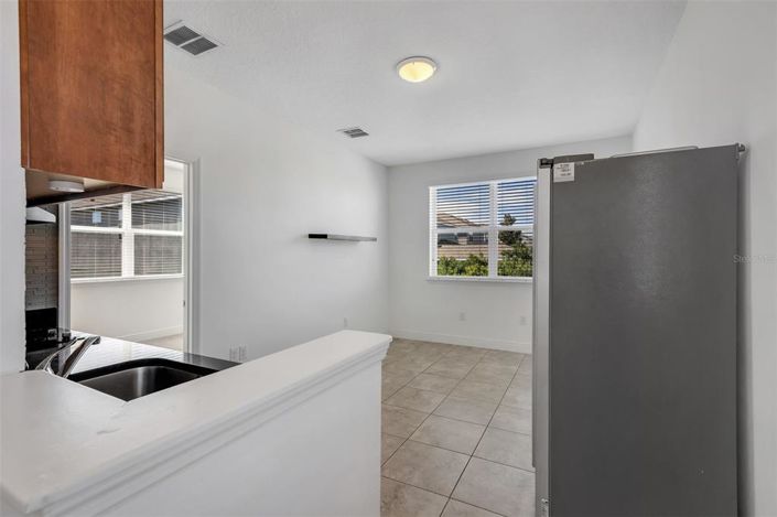 Image No.18-5 Bed House for sale