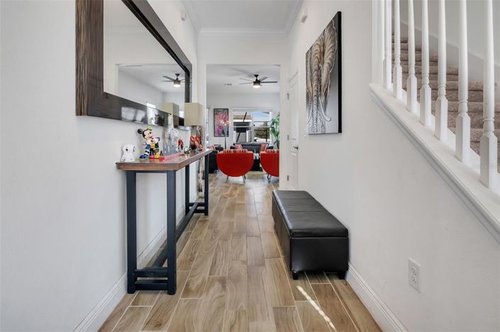 Image No.6-5 Bed House for sale