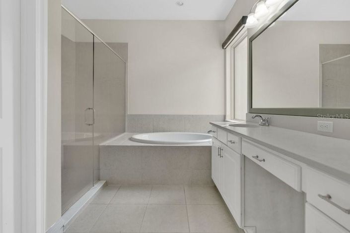 Image No.22-3 Bed House for sale