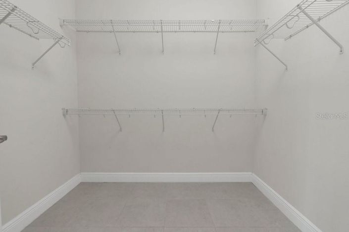 Image No.23-3 Bed House for sale