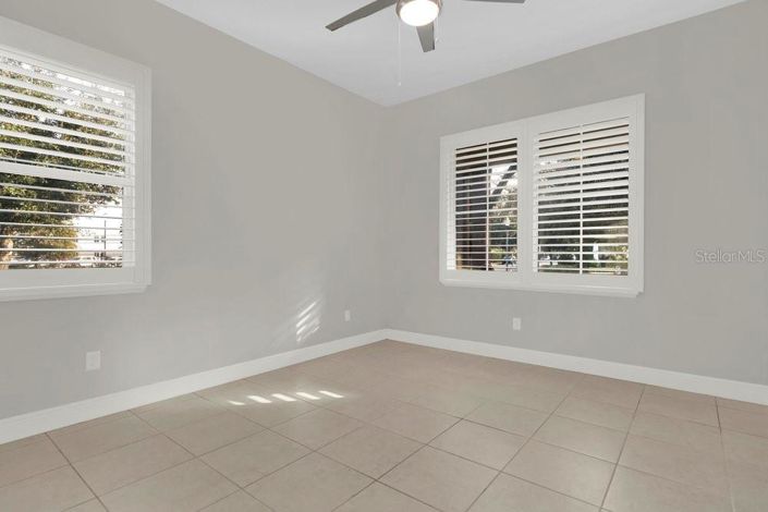 Image No.24-3 Bed House for sale