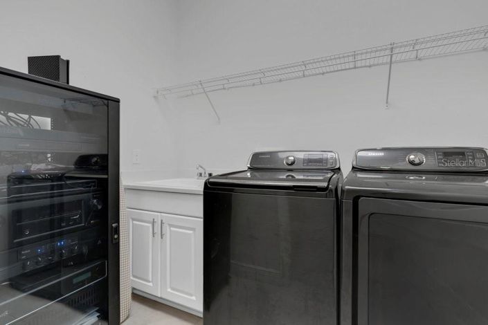 Image No.27-3 Bed House for sale