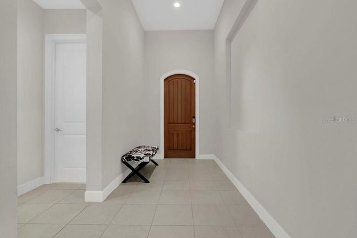 Image No.3-3 Bed House for sale