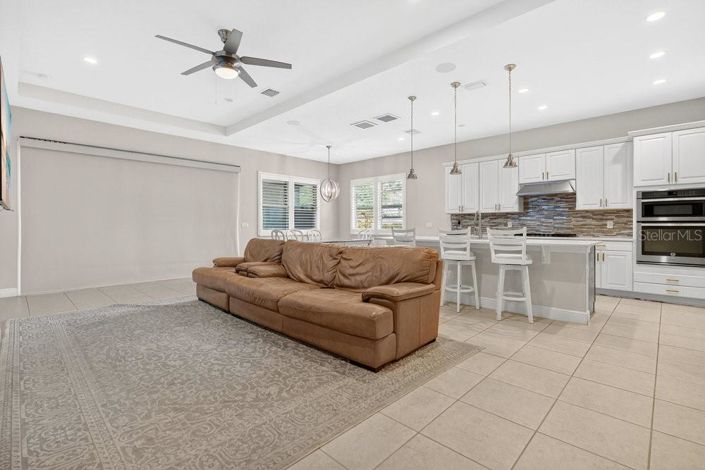 Image No.7-3 Bed House for sale